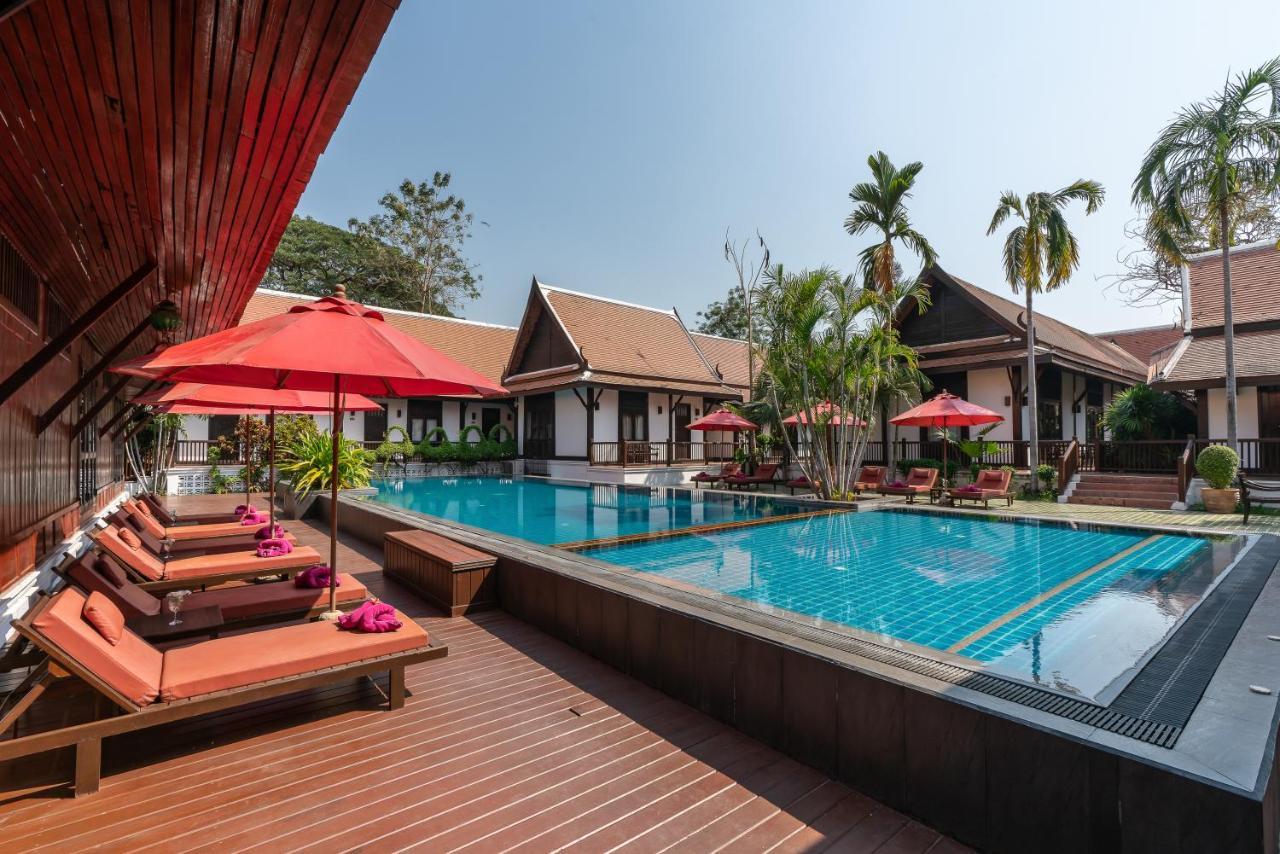 Legendha Sukhothai Hotel Bagian luar foto