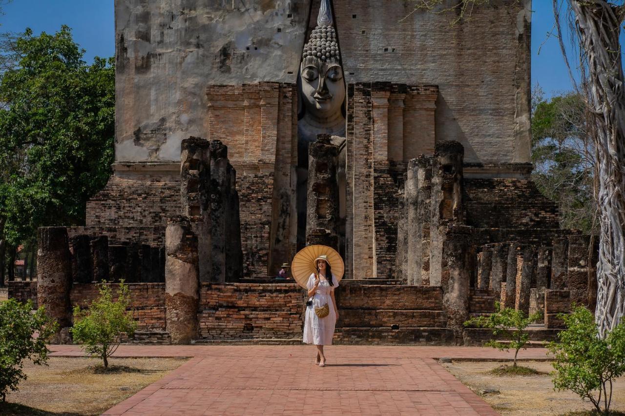 Legendha Sukhothai Hotel Bagian luar foto