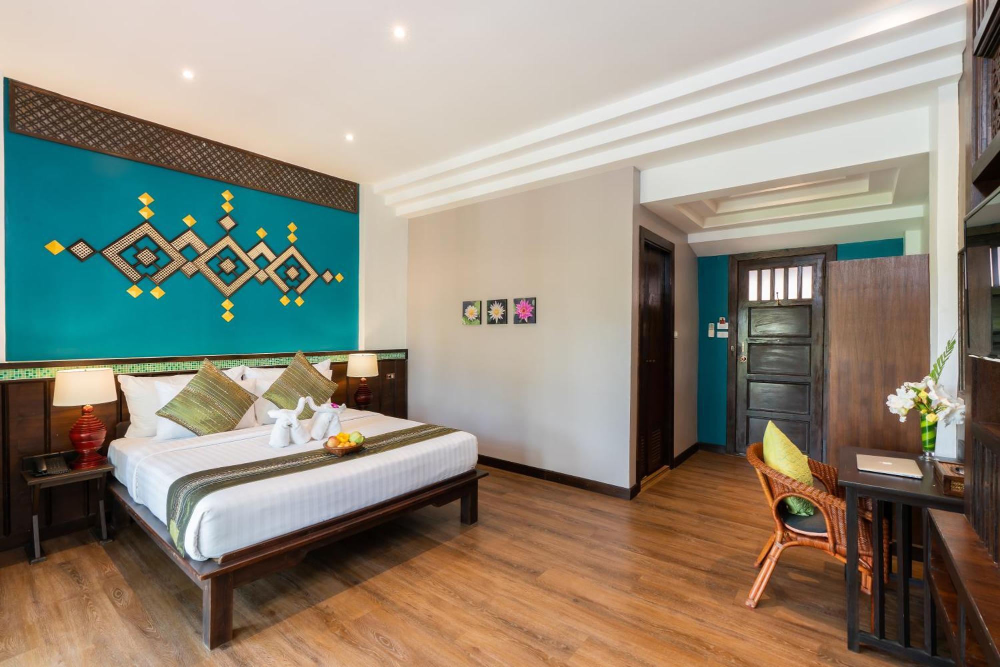 Legendha Sukhothai Hotel Bagian luar foto