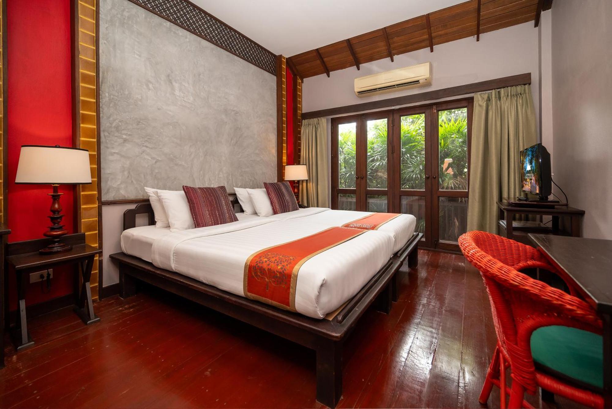 Legendha Sukhothai Hotel Bagian luar foto